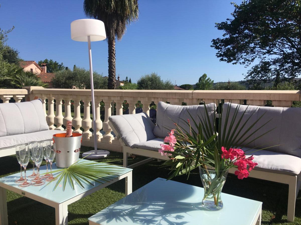 Maison Saint Paul Bnb Ла Кол-сюр-Лу Екстериор снимка