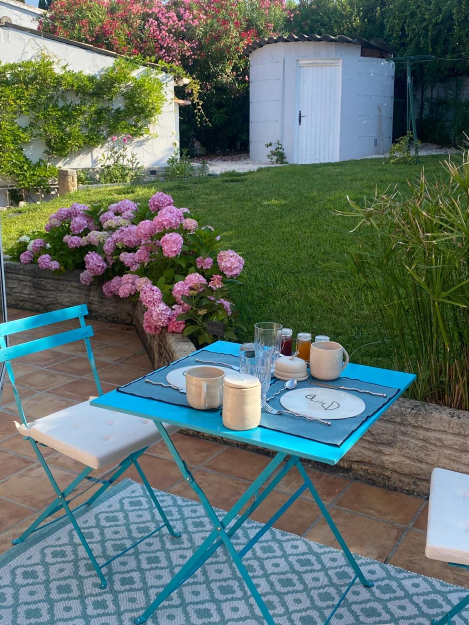 Maison Saint Paul Bnb Ла Кол-сюр-Лу Екстериор снимка